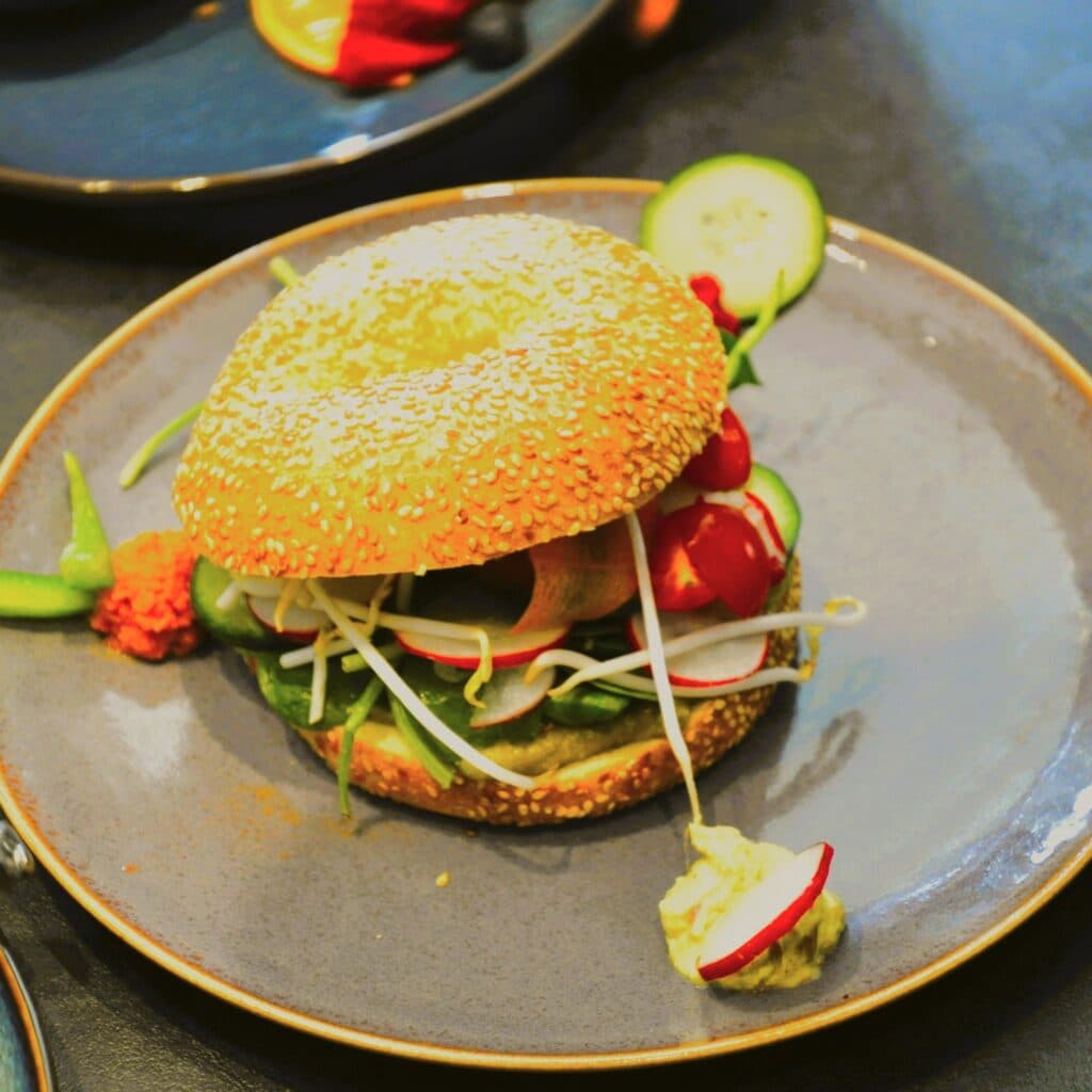 Bagel Guacamole